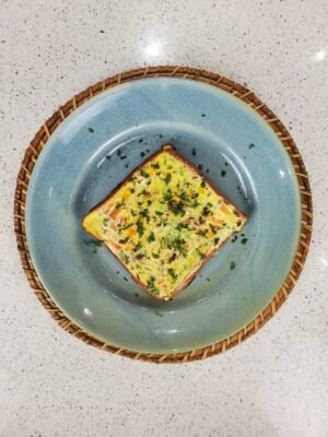 Salchichas con huevo